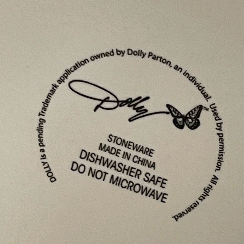 DOLLY PARTON Stoneware Pitcher - Picture 5 of 5